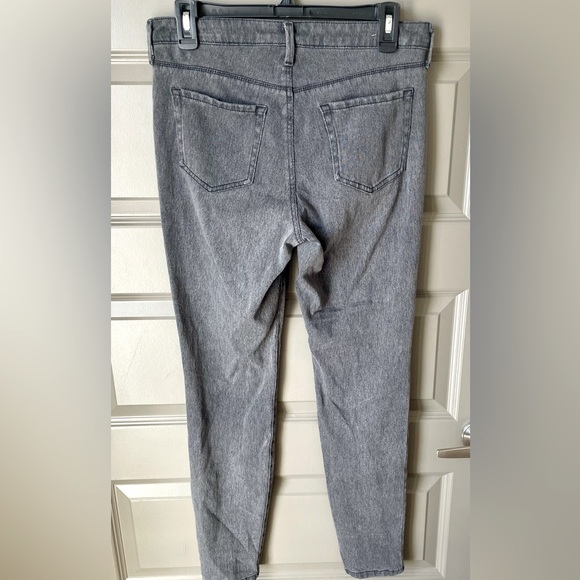 Bandolino Selene Missy Dark Gray Wash Jeans - Picture 3 of 5